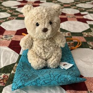NWT Jellycat Bartholemew Junior